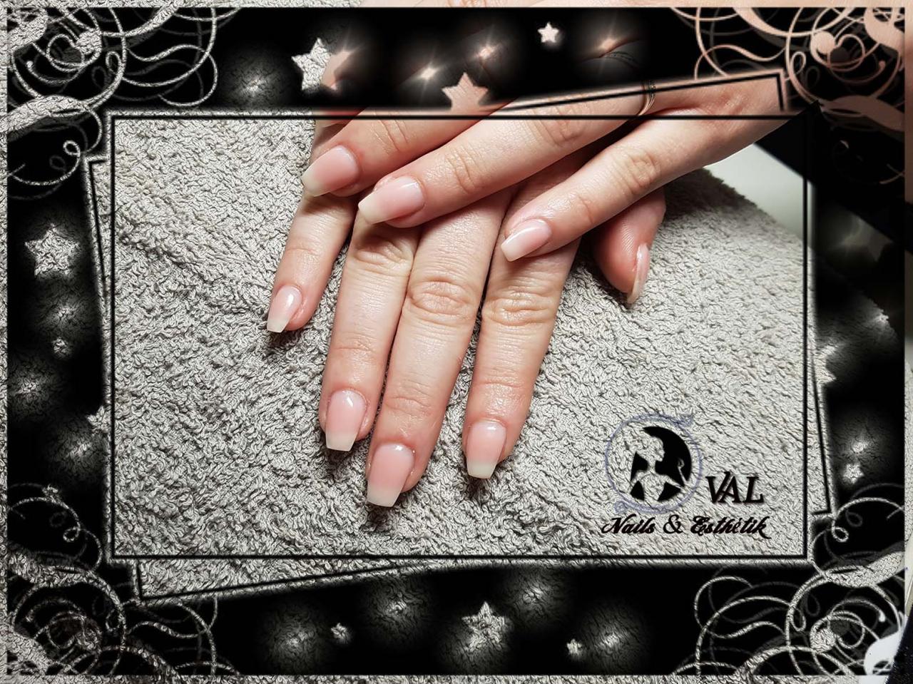 Pose Ongles en Gel effet Naturel