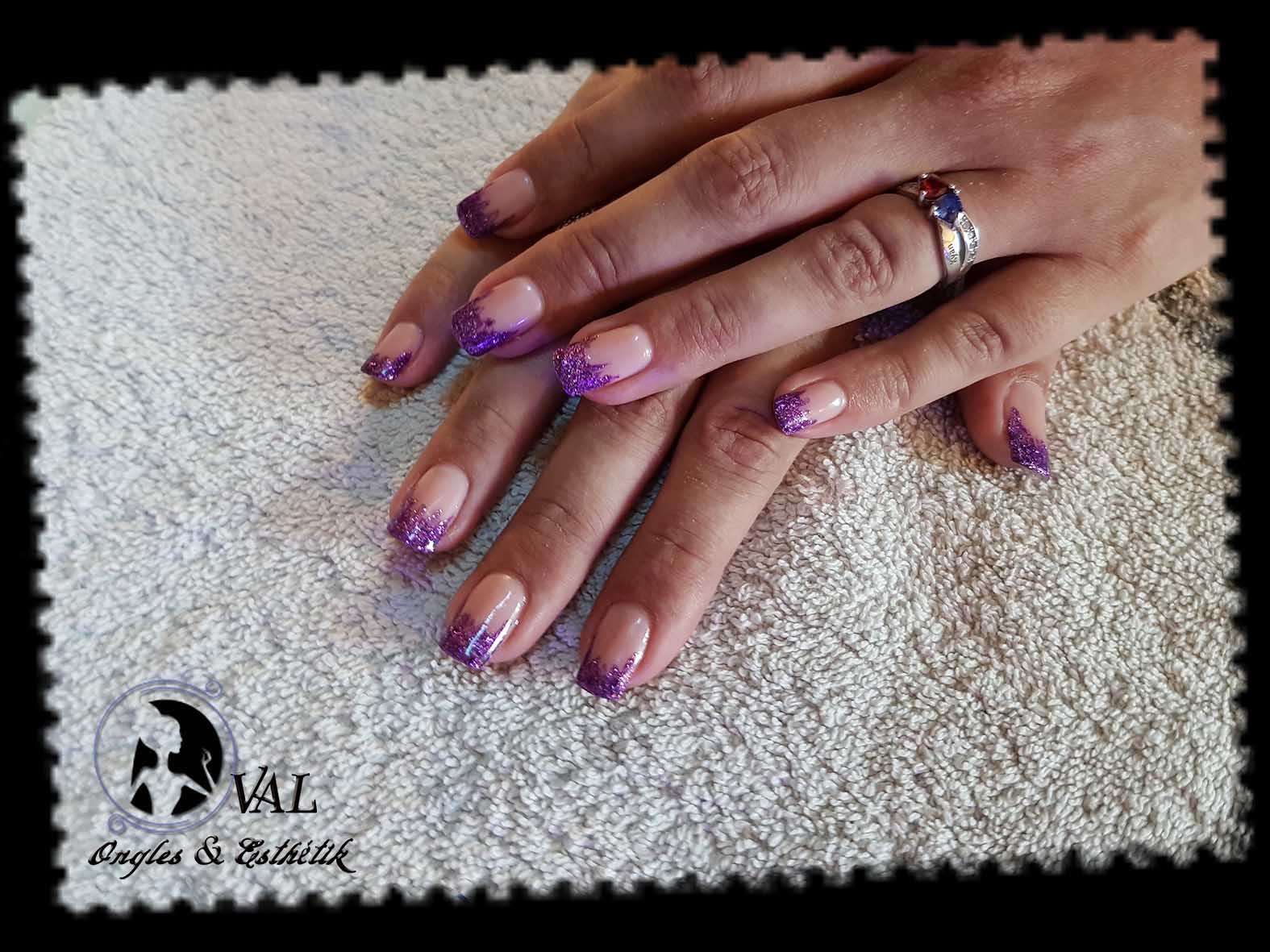 Gel nude & dégradé paillettes