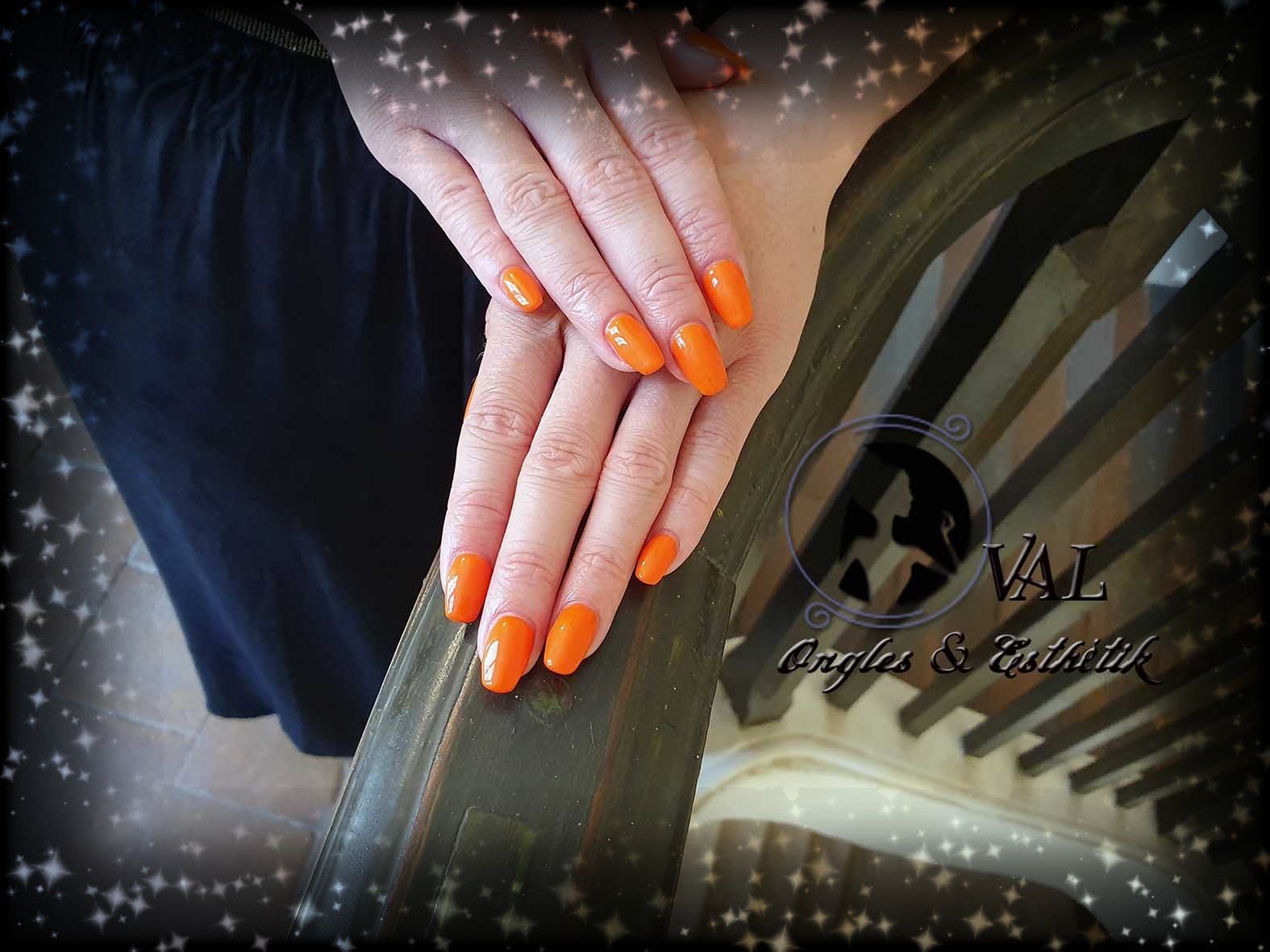 Rallongement Gel - Forme ballerine - Semi-permanent Orange