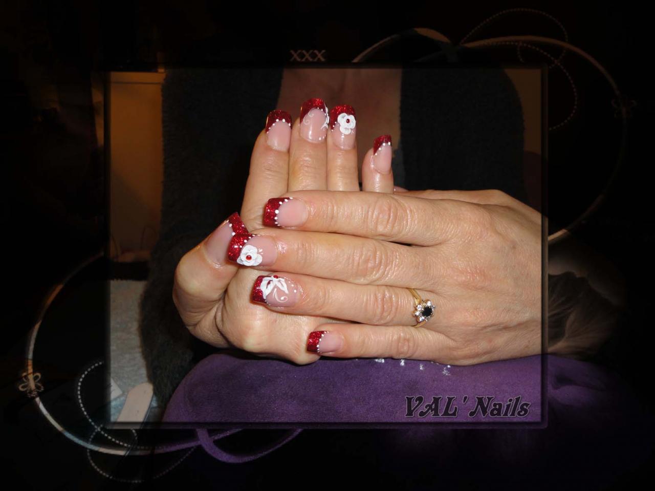 paillettes rouges & déco's résine 3d