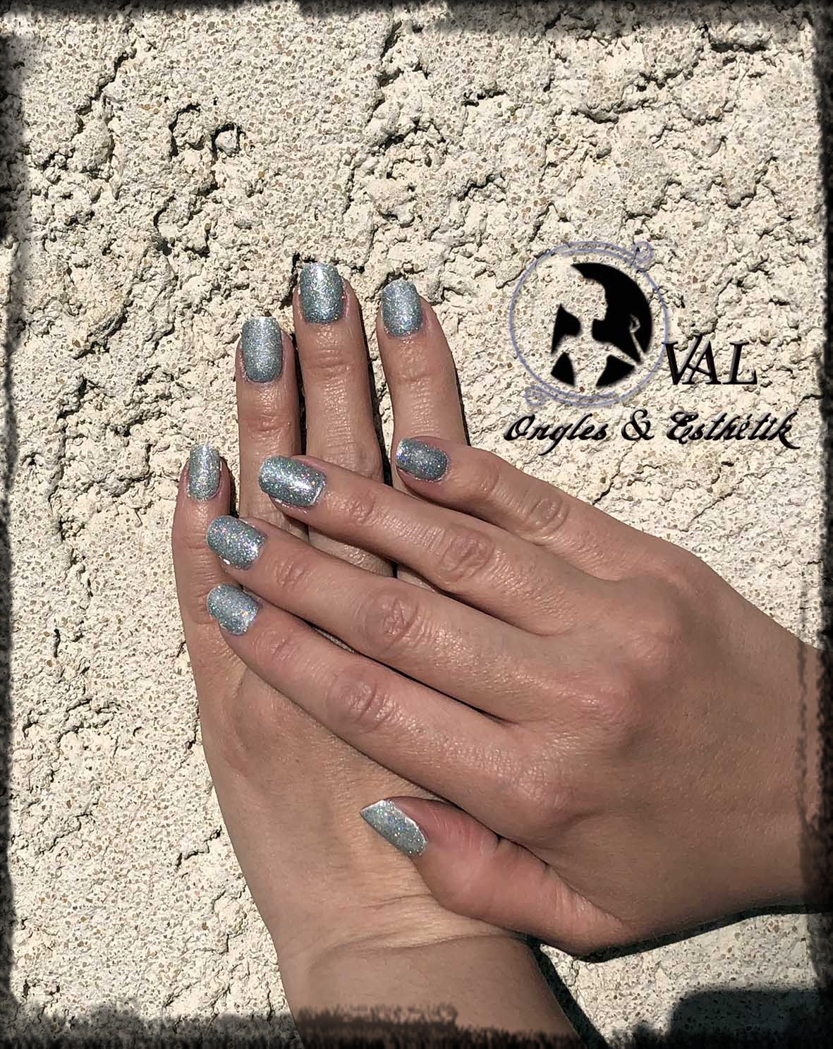 Gel et paillettes hologram